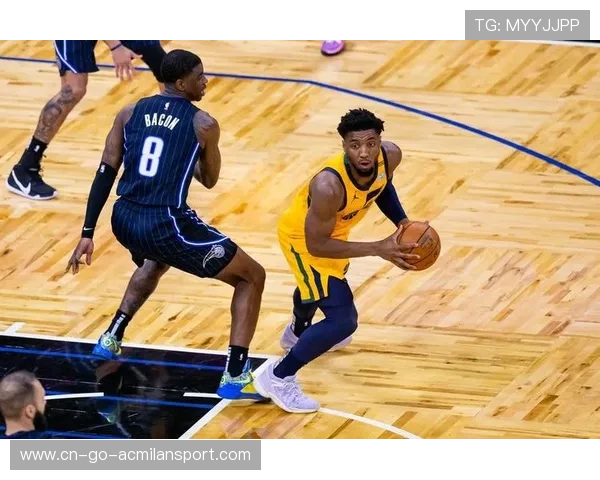 米切尔送出空切助攻，爵士团队篮球彰显成果